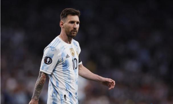 武契奇通告全球，欧洲正准备与俄罗斯打仗！罕见措辞引爆国际舆论